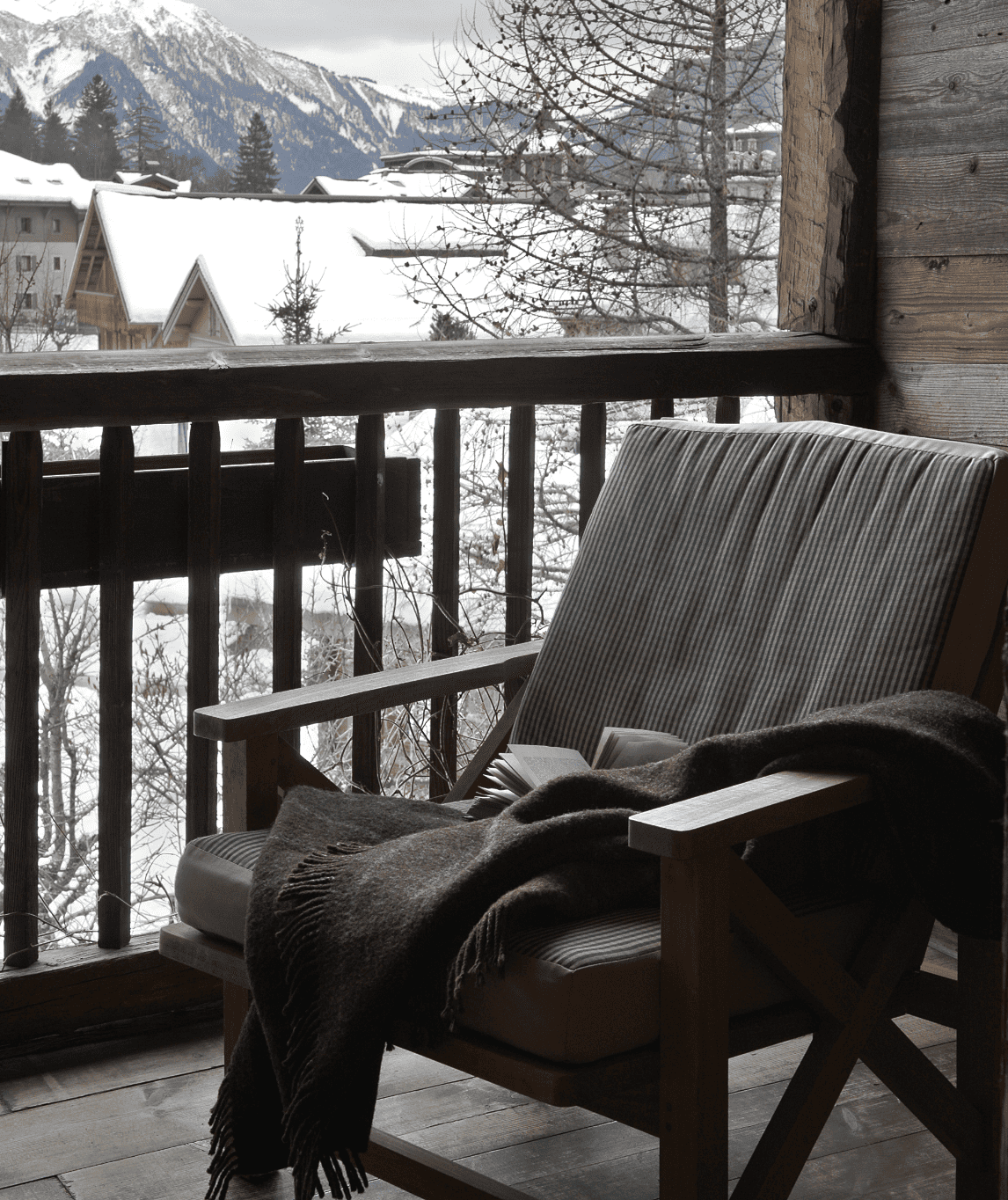 Balcon en hiver face au Mont-blanc à la Ferme