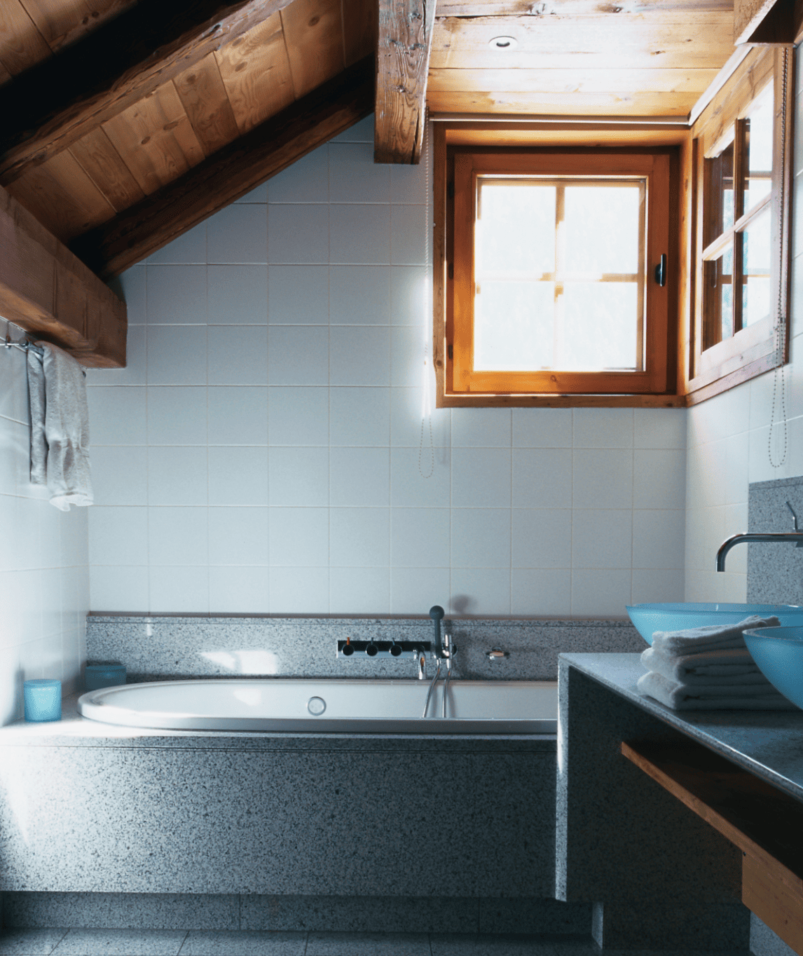 Baignoire balnéo de la chambre prestige à la Ferme